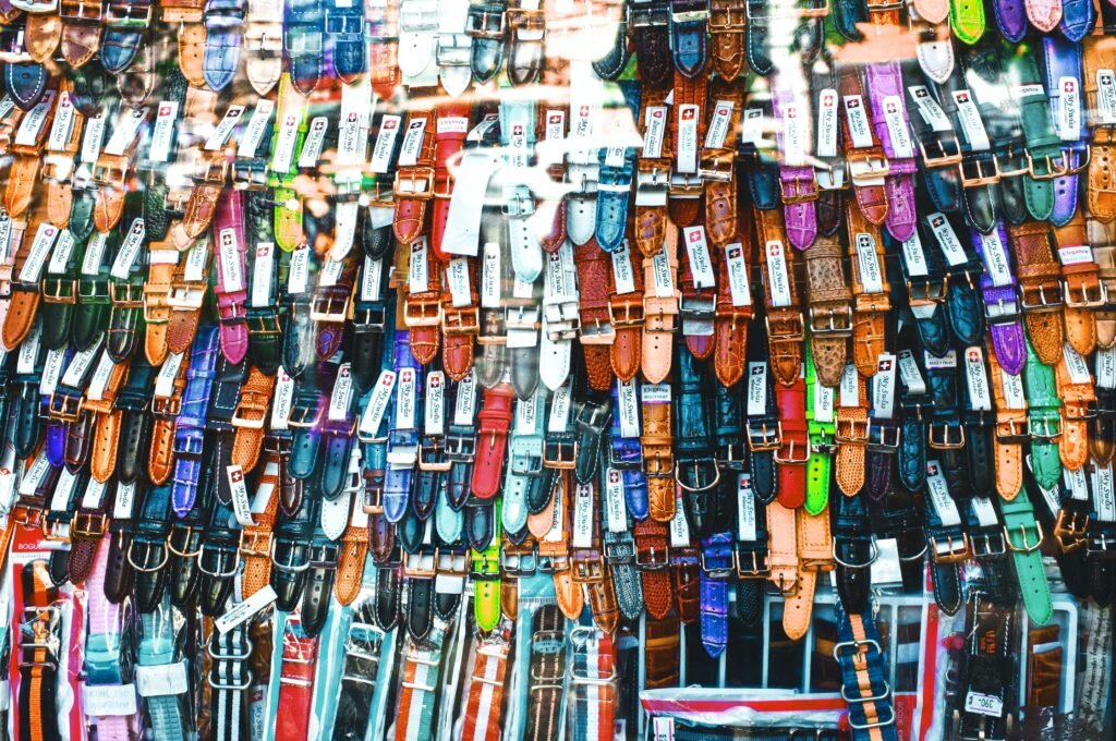 Various styles of guitar straps